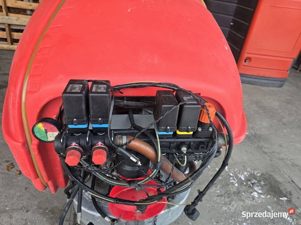 Opryskiwacz sadowniczy dragone 1500l Zaczepiane Maszyny rolnicze mazowieckie Warka