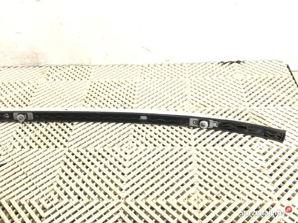 RELING DACHOWY LEWY RENAULT KADJAR Hatchback