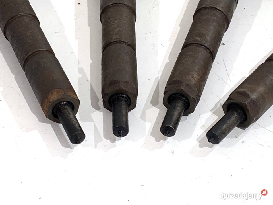 WTRYSKIWACZE KOMPLET OPEL INSIGNIA A 0445110327 Wtryskiwacze