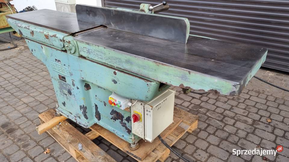 WYRÓWNIARKA bauerle 400mm 4noże Karsin