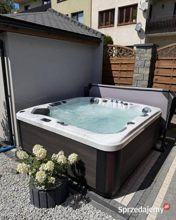 Jacuzzi całoroczne Patagonia PlatinumSpas 79dysz Środa Wielkopolska