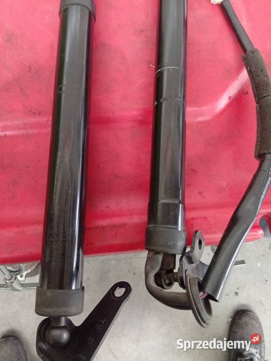 Siłownik klapy bagażnika Lexus Toyota Warszawa