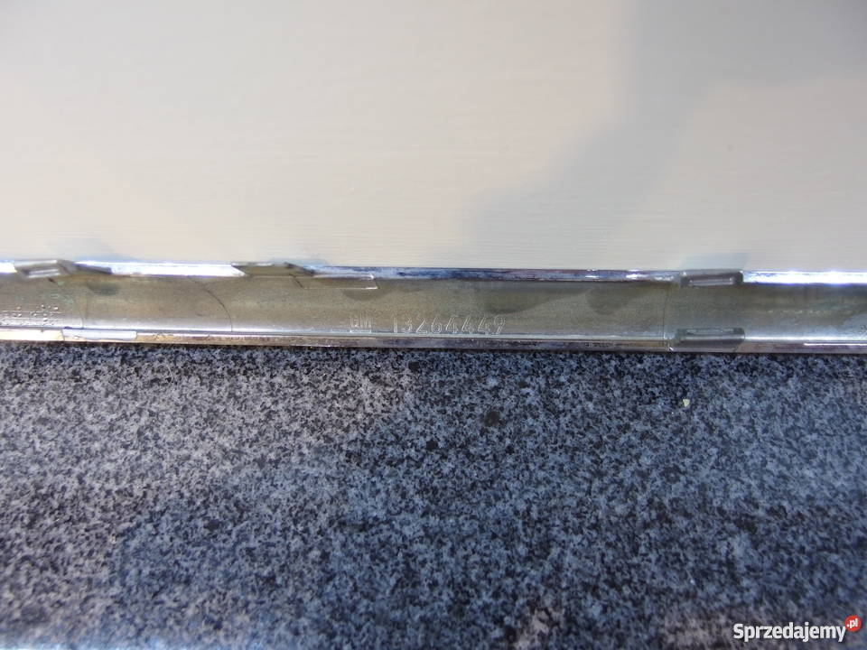 Atrapa grill chłodnicy wypraska INSIGNIA GM osobowe