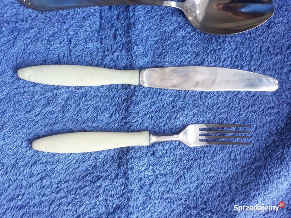 Komplet sztućców 24 ukraińskich w futerale Będzin