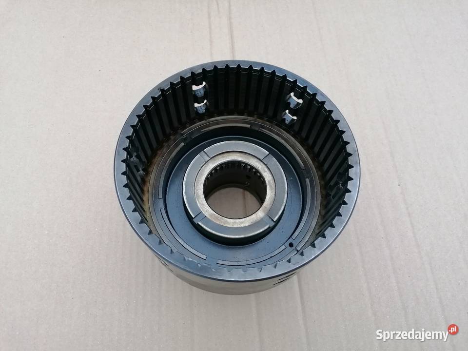 Obudowa sprzęgła Holland T7220 T7230 T7250 T7260 Skrzynia biegów Zajęczniki