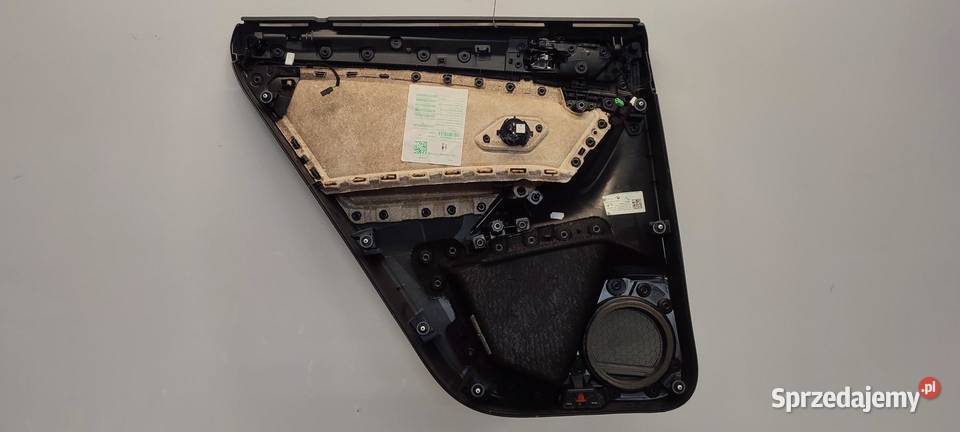 VW TIGUAN II BOCZEK DRZWI PRAWY TYŁ 5NA867212M osobowe