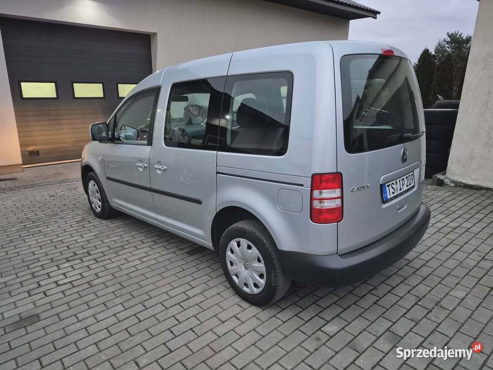 VW Caddy Lift 16 TDI 1022014r dużym serwisieZ manualna