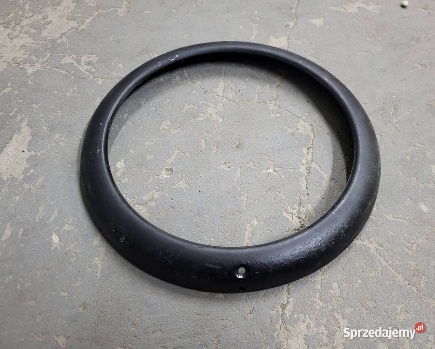 GAZ 69 GAZ 51 63 ramka lampy przedniej duży Podłęże