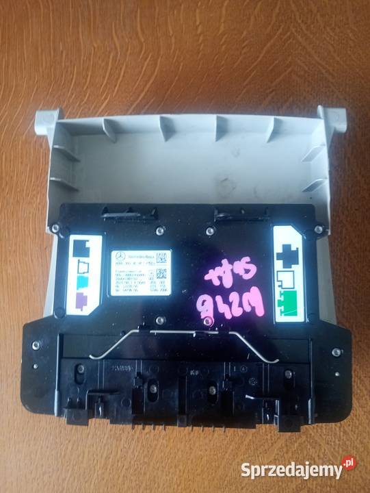 Mercedes b klasy w246lampa sufitowa Oświetlenie kabiny śląskie Siewierz