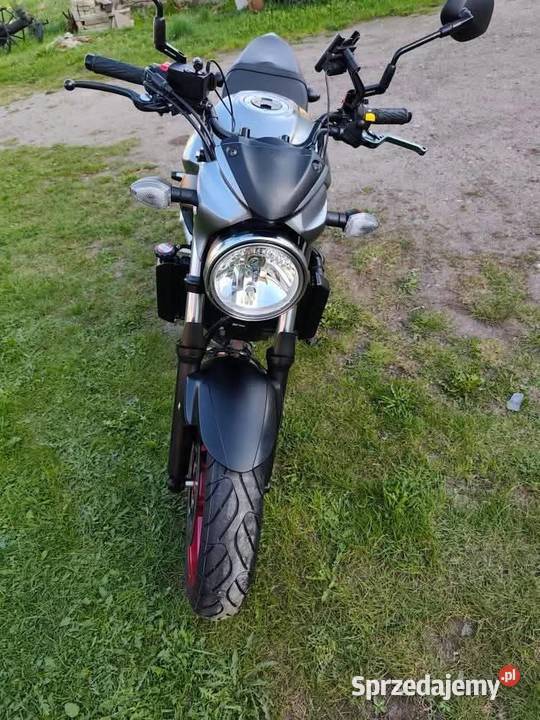 Suzuki SV650 z wyposażeniem dodatkowym Suzuki Koszalin