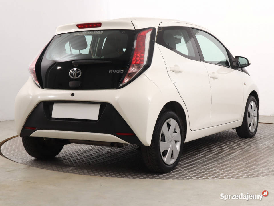 Toyota Aygo 10 VVTi 92729km Katowice