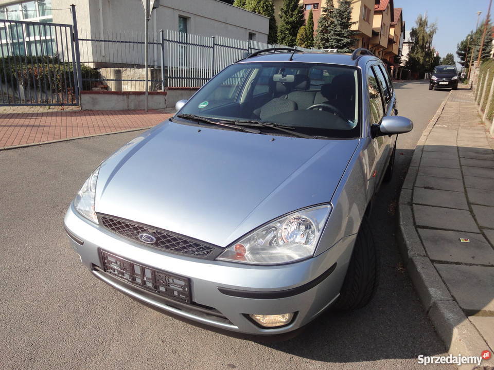 FORD FOCUS X100 KOMBI 18 BENZYNA 2004 Kombi