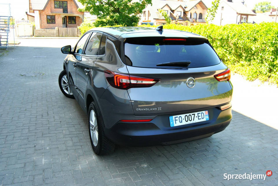 Opel Grandland X Opłacony ASOAndroid AutoApple serwisowany w ASO lubelskie Modliborzyce sprzedam