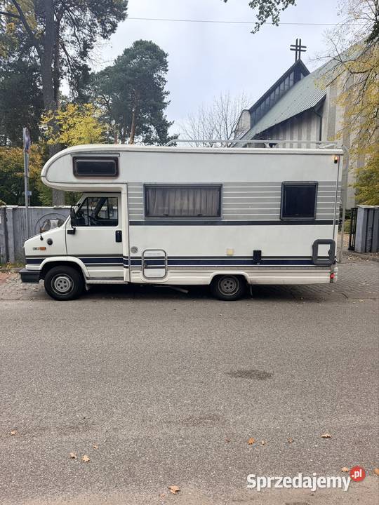 Kamper Fiat Ducato 25D zabytkowe tablice Kampery Warszawa