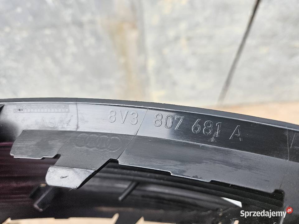 AUDI A3 8V3 KRATKA LEWA ZDERZAKA PRZÓD wielkopolskie sprzedam