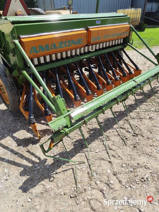 Siewnik Amazone Specjal D8 szerokość 25 metra Dmosin Drugi