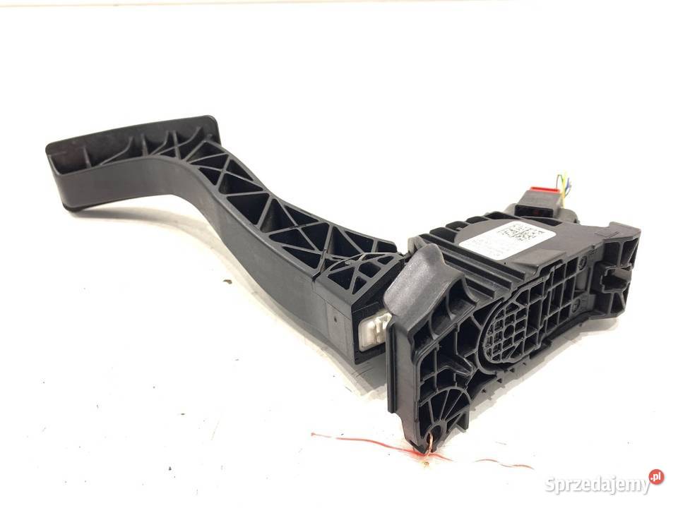 POTENCJOMETR GAZU SEAT LEON III 5Q1723503F 20 osobowe