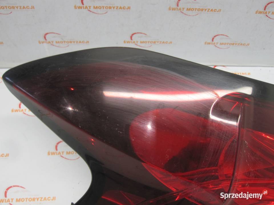 CITROEN DS4 20 HDI 11r lampa lewa tył 9687338180 osobowe Kielce
