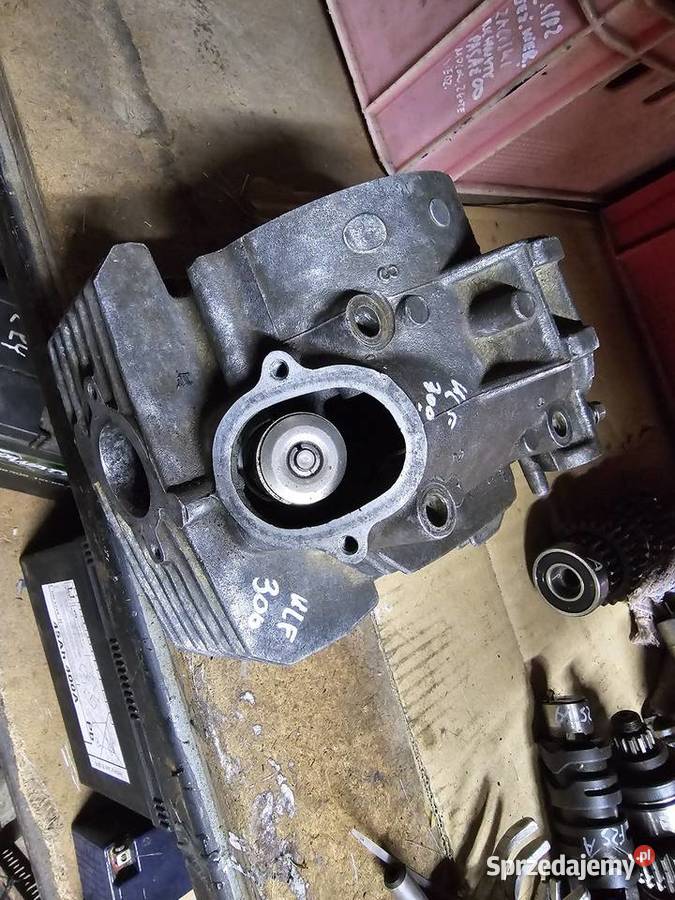 Kawasaki klf 300 2x4 głowica zawór zawory klf300