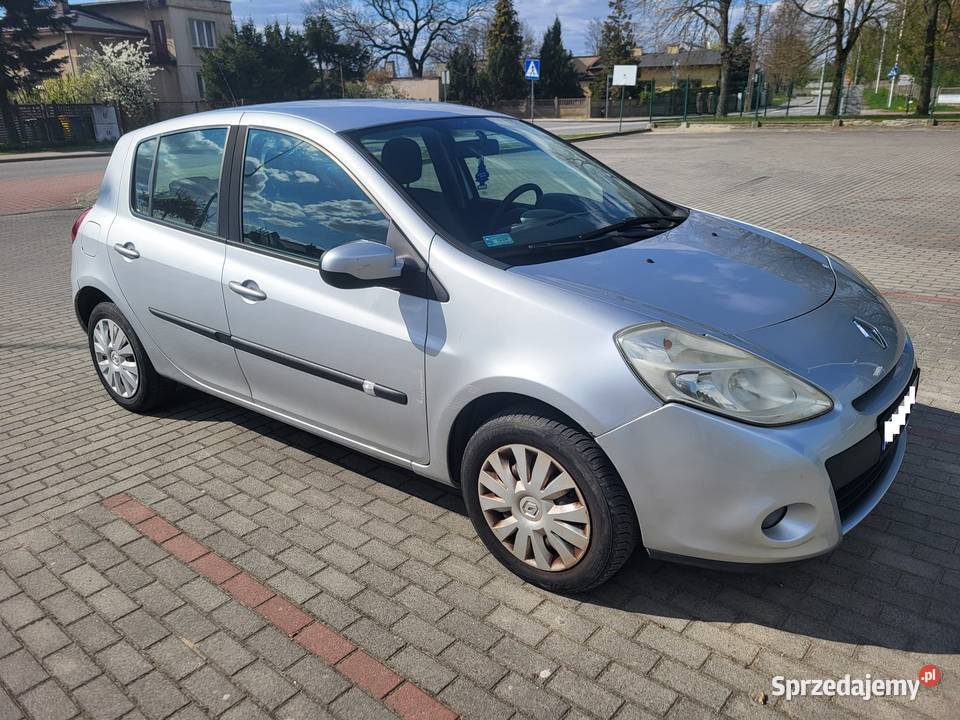 Renault Clio 12 benzyna 75 niski przebieg Clio Motoryzacja Warta sprzedam