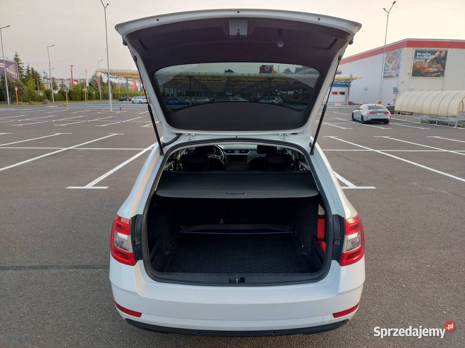 Skoda Octavia 3FL 20 TSI 190 AutomatDSG7 2018r światła przeciwmgielne sprzedam