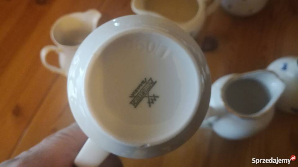 Mleczniki porcelana sygnowana Nysa