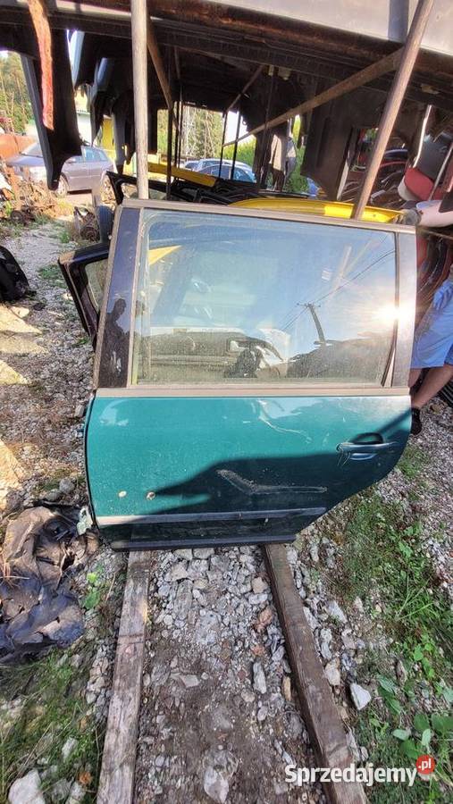 Drzwi Volkswagen Passat B5 kombi Łagów