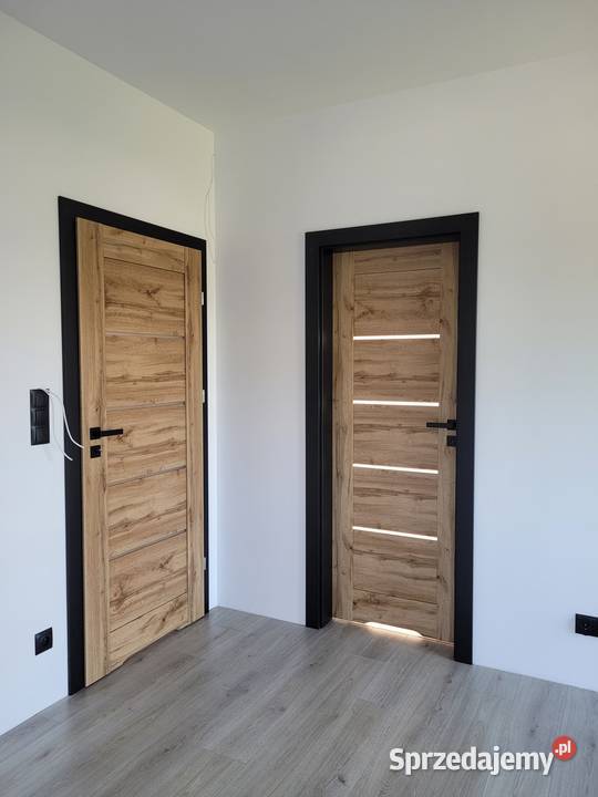 NAKŁADKI MASKUJĄCE STARE FUTRYNY BEZ WYRYWANIA Nowy Sącz