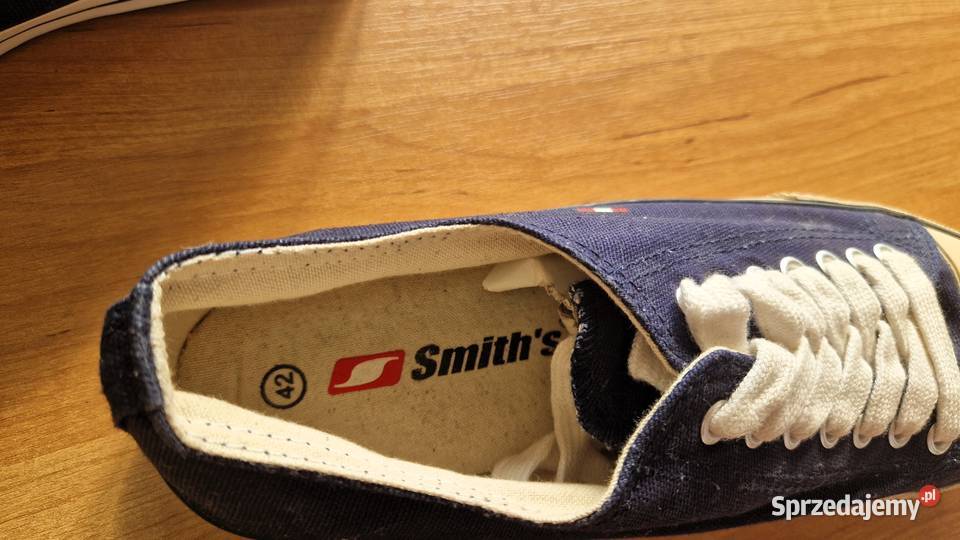 Nowe trampki Smiths 41 Sportowe mazowieckie Nowy Dwór Mazowiecki sprzedam