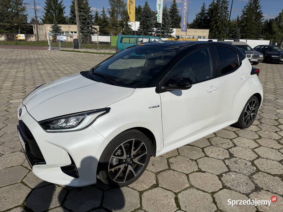 Toyota Yaris Hybrid 15 2021 HGR STYLE przebieg biały Yaris Skierniewice
