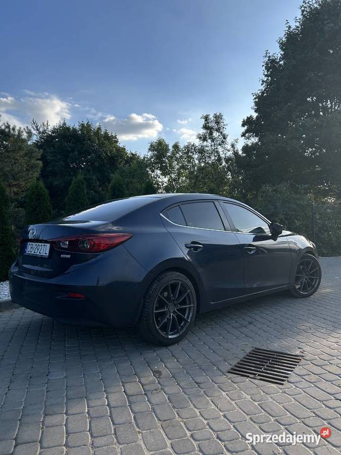 Mazda 3 BM sedan 20 165 OC i pełne AC Rok produkcji 2016 Bydgoszcz