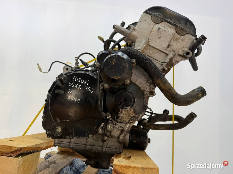SILNIK KOMPLETNY Suzuki GSXR GSXR 750 K4 Motor Motoryzacja Chełm