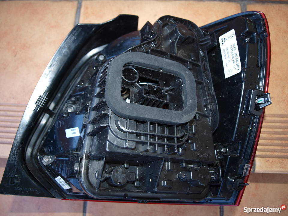 VW Polo lampa tylna lewa 2014 2017r europa Kalisz