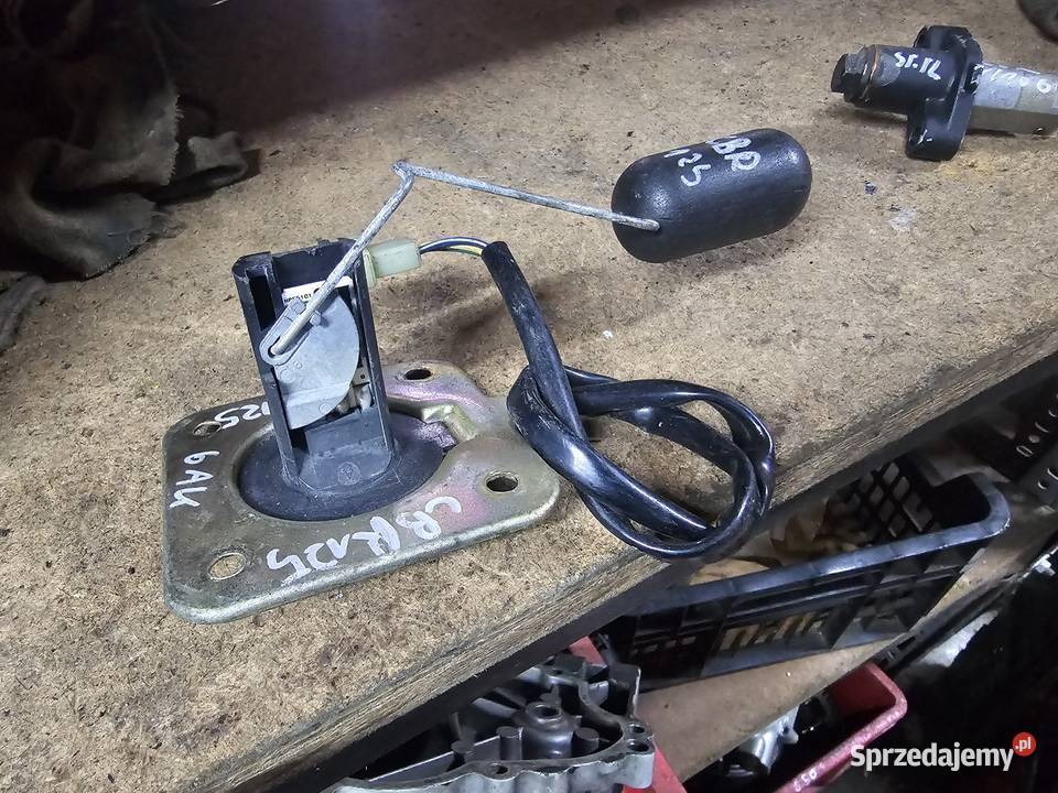 Honda CBR 125 jc34 pływak wskaźnik poziomu Jelenia Góra