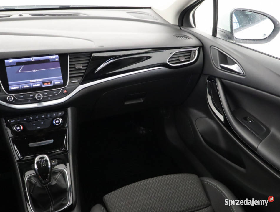 Opel Astra 16 CDTI gniazdo USB Astra Bielany Wrocławskie