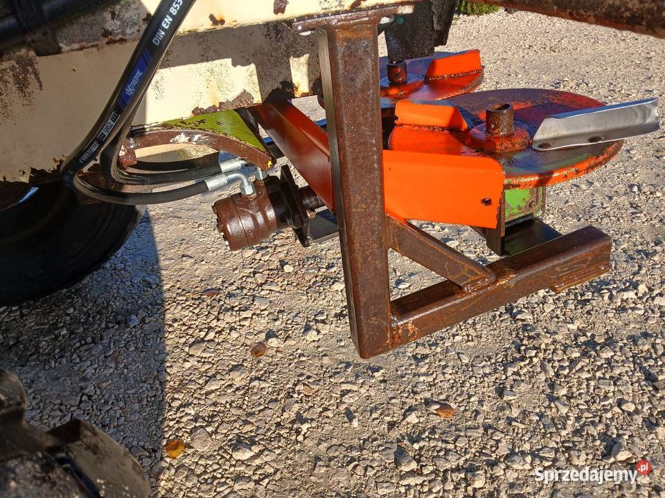 Wapniarka do nawozu z Niemiec nieuszkodzony Rolnictwo Nowy Korczyn