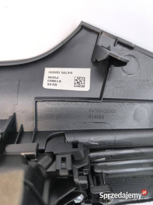 LISTWA DEKOR KRATKI 84795Q0000 HYUNDAI BAYON osobowe