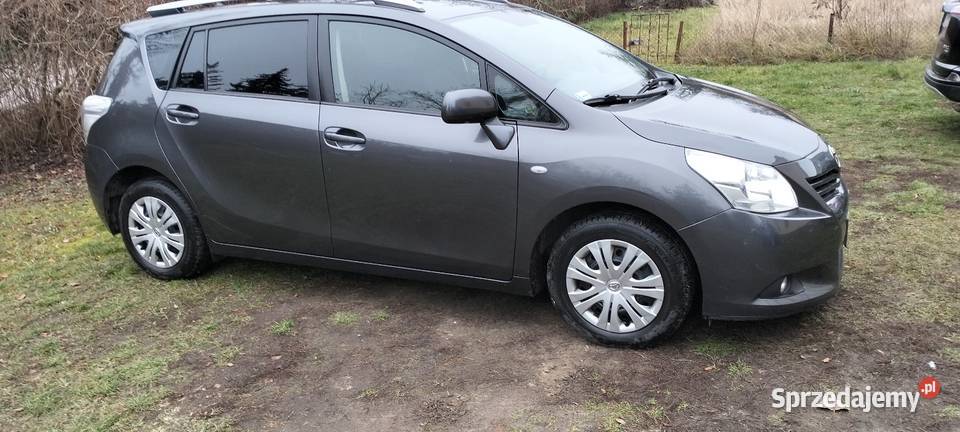 Toyota relingi dachowe