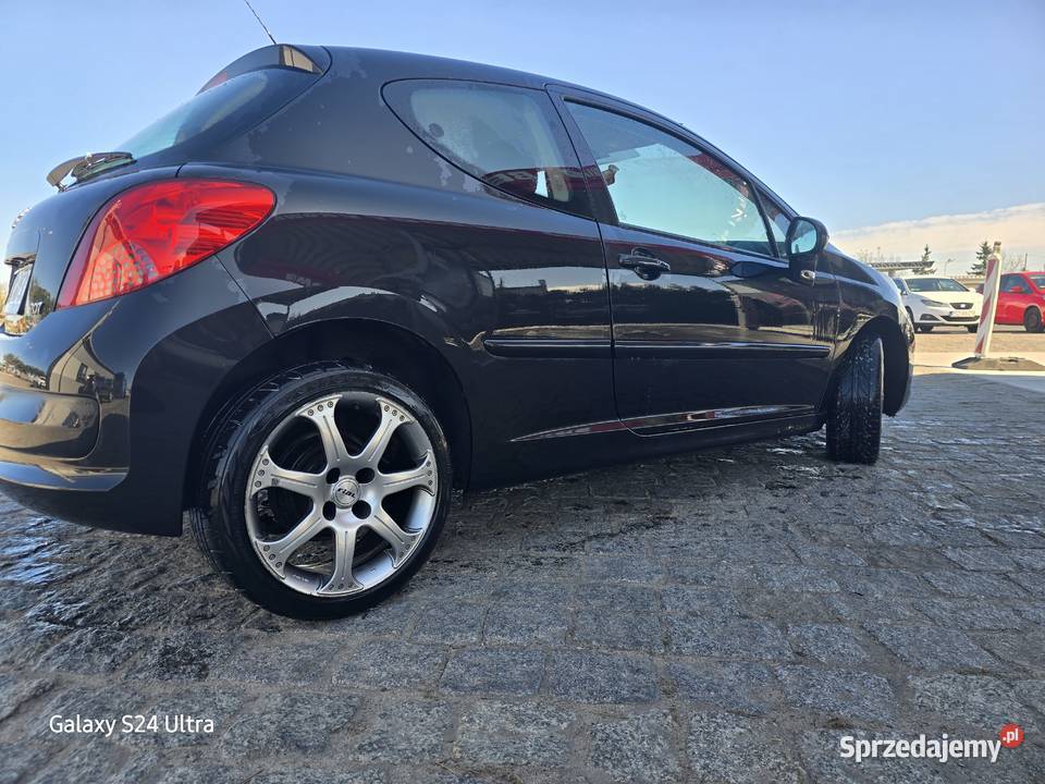 Peugeot idealnym na pierwsze auto wielofunkcyjna kierownica Sadki