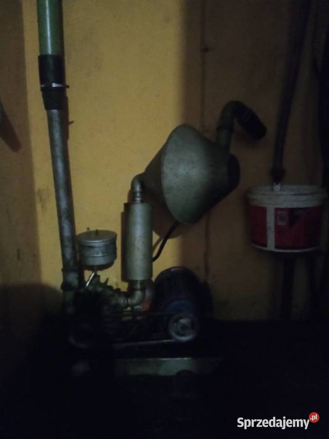 Dojarka Westfalia z hali udojowej Grajewo