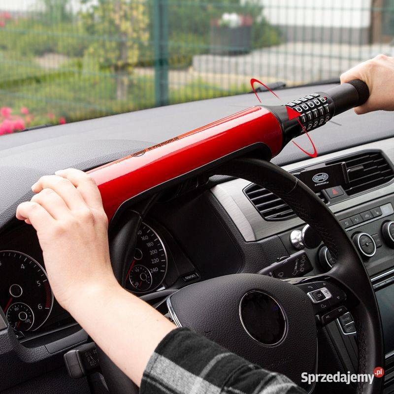 Blokada kierownicy z zamkiem szyfrowym WheelClub Poznań