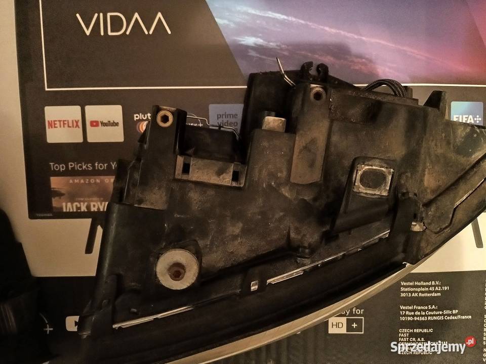 Lampy przód a4b6 Xenon Strzegom