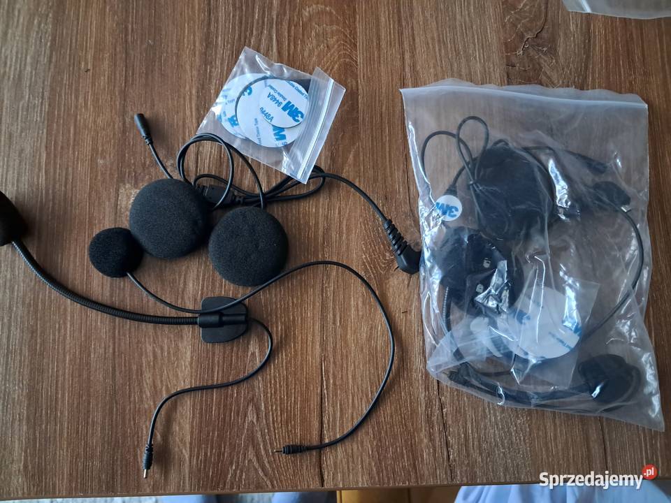 2 nowe zestawy słuchawek i mikrofonu do świętokrzyskie