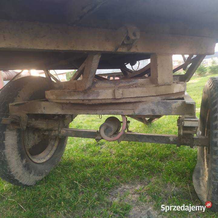 Przyczepa rolnicza nieuszkodzony Pniówek