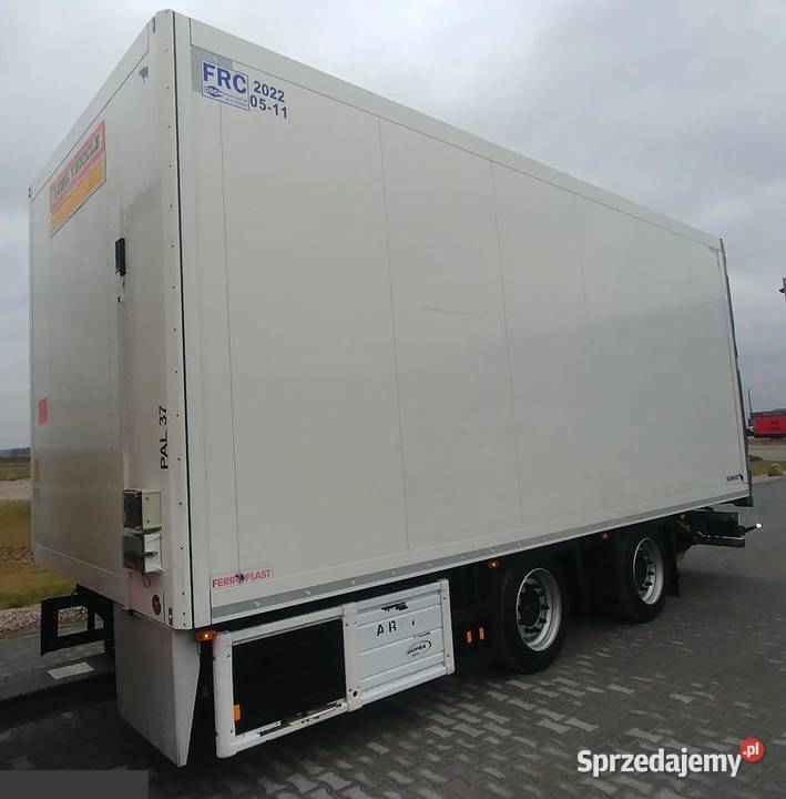 Schmitz Cargobull ZKO 18 Ferroplast Agregat Przyczepy i naczepy Czerniewice sprzedam