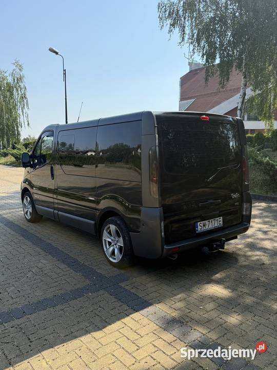 Renault Trafic Campervan platforma na motor Rok produkcji 2003 Mysłowice