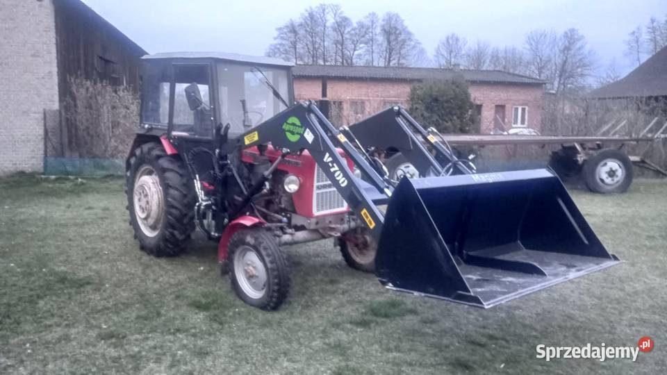Ładowacz czołowy firmy Agrosped model V700 Rolnictwo Pabianice