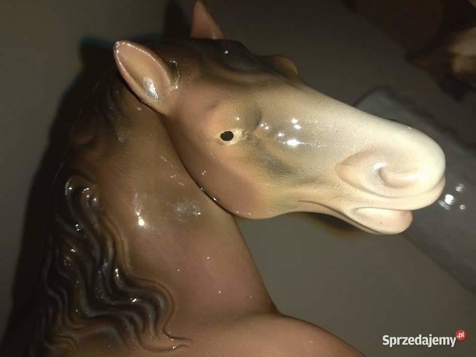 Piękny Koń Figurka Porcelana Made in Portugalia Gdańsk