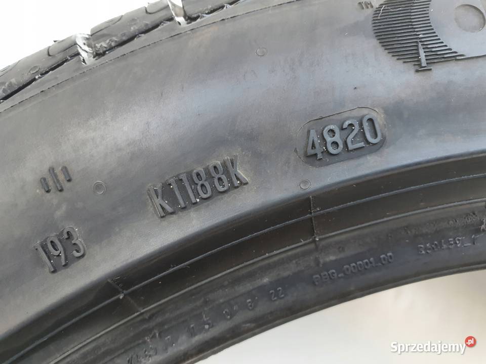 OPONA WIELOSEZ Pirelli Allseason 22545 R18 95Y Samochodowe