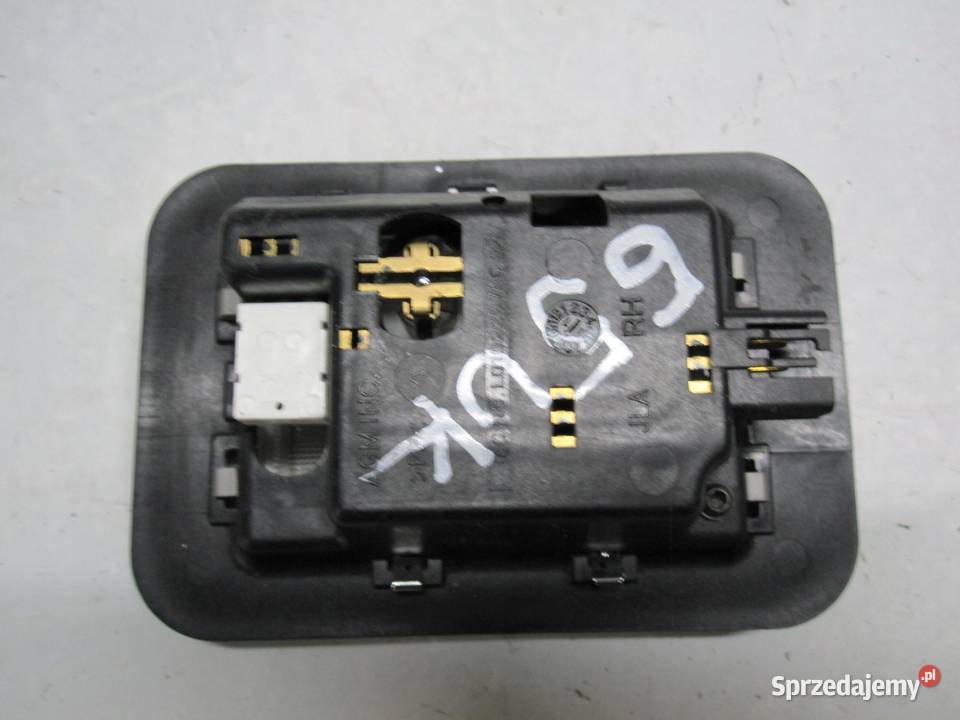 OPEL MERIVA B 12r lampka oświetlenie wnętrza